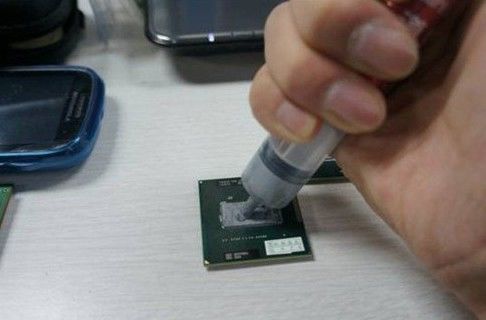 Epoxy Thermal Conductive Adhesive
